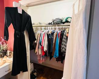 Womens clothes