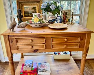 Beautiful table with drawers