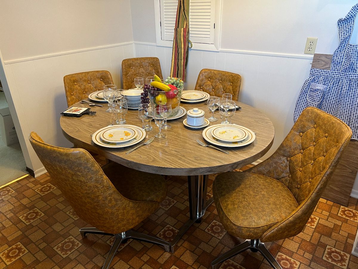 Vans Estate Sales MCM Furniture The House... starts on 3/1/2024