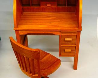 American Girl Kit Rolltop Desk and Chair