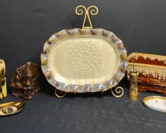 Lanterns and Ceramic Collectables