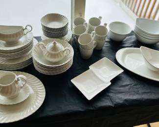Johnson Bro's White Dish Set 
