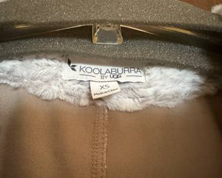 Clothes : Koolaburra by UGG , size XS 