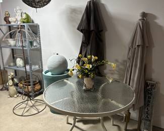 Garden Decor , Water Fountain, Patio Table 