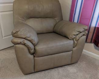 Recliner 