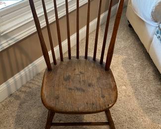 ANTIQUE LOW CHAIR.