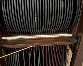 LOTS OF EDISON RECORDS.