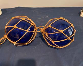 FISHING NET FLOATS.