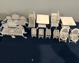 DOLL PATIO FURNITURE.