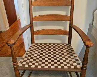 Fantastic Maple Chair Shaker