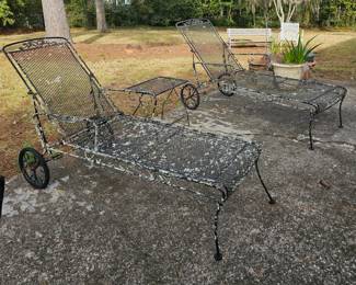 Woodard MCM Pair of Loungers