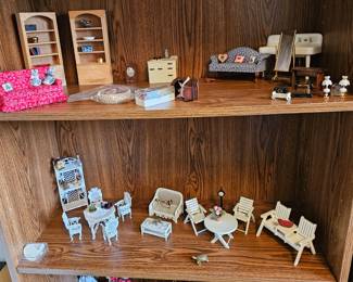 Dollhouse Furniture