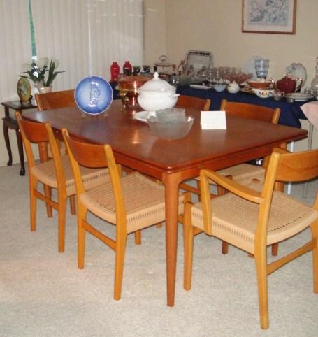 Beautiful Skovmand & Andersen mid-century teak dining set.