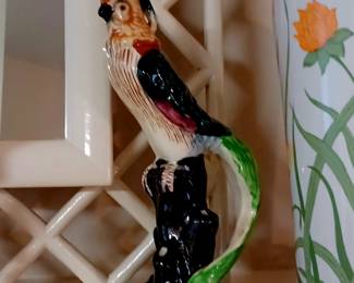 Vintage Cockatoo Frog for Flowers!