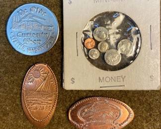 Mini Mint Coins, Delaware And Cape MayLewis Ferry Smash Pennies And Souveneir Coin 