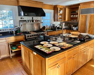 for more photos go to our website: https://www.goldentreeestateservices.com