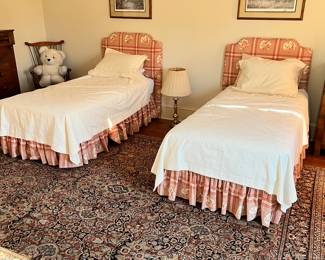 for more photos go to our website: https://www.goldentreeestateservices.com