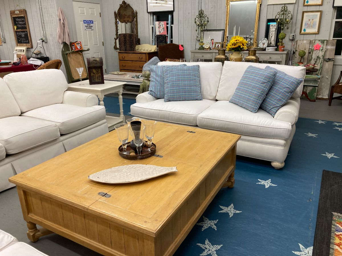 Yankee Estate Sales in Chatham, MA starts on 1/20/2024