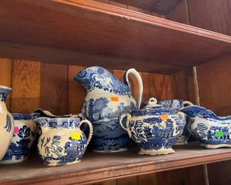 Pitchers gravy boats etc