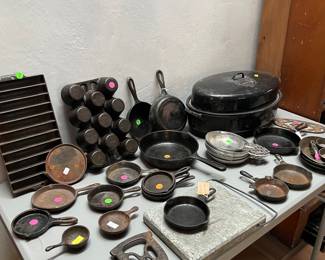 Vintage cast iron! Wagner and Griswold! Also many unmarked. 