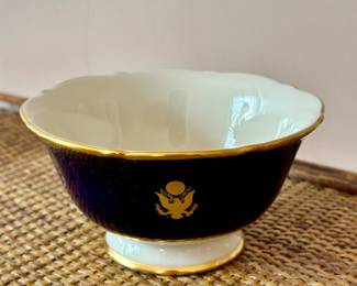 Great Seal of the United States - Porcelain bowl by Pickard 