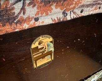 inside piano bench