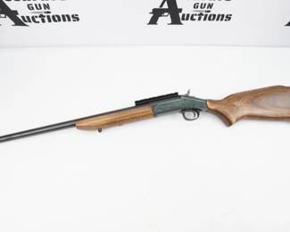 The New England Handi-Rifle is a single-shot break-action rifle chambered in 223 Rem. Rugged and accurate, this rifle is made to perform even in harsh environments and extreme weather. This rifle features a 22” barrel and is optic ready. The rifle is in excellent condition and is sold with a soft fabric case