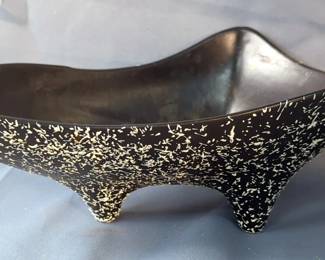 Authentic Westmoreland Satin Glass Ginger Jar And Egg Shaped Trinket Dish, Pioneer Woman Blue/White Flower Wavy Edge Bowl, Milk Glass Ashtray, And More, Total Qty 7