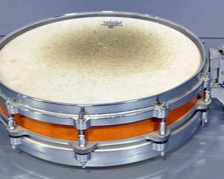 Pearl Maple Shell Snare Drum With Remo Heads