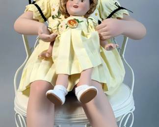 Danbury Mint Shirley Temple And Her Doll Porcelain Dolls, 14" Tall (Seated In Chair), In Box