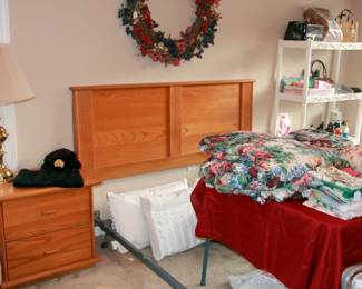 5 pc. Queen Bedroom Set (Queen Bed, 2 Chests, Dresser with Mirror, Nightstand)