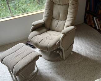 Relax-R corp vintage swivel rocking gliding chair. 