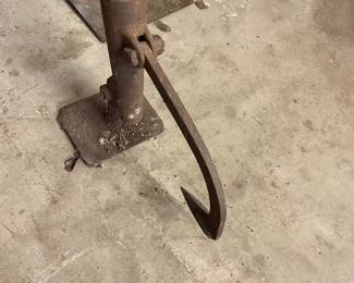 Vintage log rolling tool 