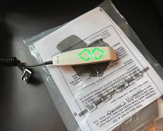 100% perfect working leather lift chair. 