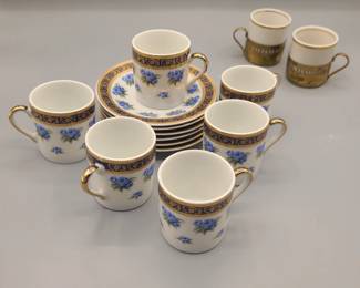 ▪︎Tiger Yedi Inc fine porcelain made in Japan cup & saucers
▪︎ Porcelen Veracruz - made in Brazil brass cup handle cappuccino cups