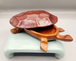 Wood carved turtle trinket box 
