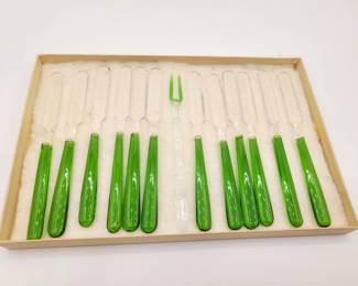 Peters - green glass butter knives & relish tork from Czechoslovakia 