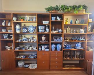 Teak wall unit with versatile shelving sizes