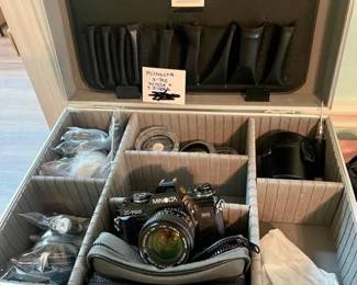Minolta camera w/lenses, filters & carrying case
