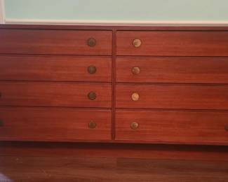 8 drawer dresser
