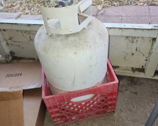 10 Gallon Propane Bottle