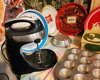 Vintage Beer Trays - Mixer