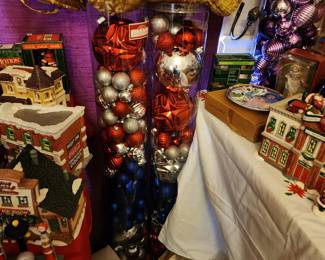 Christmas Tree Skirt - Christmas Ornaments 