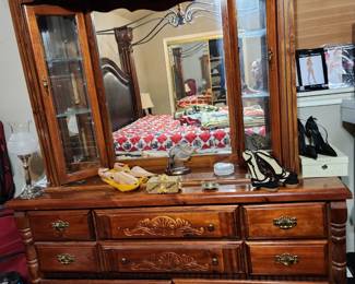 8 Drawer Dresser with Display Shelves on Sides - Can be used as 2 separate pieces