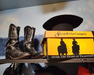 Serratelli Cowboy Hat - Men's Cowboy Boots