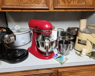 Kitchen Items 