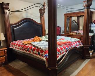 Side View of 4 Poster Bed