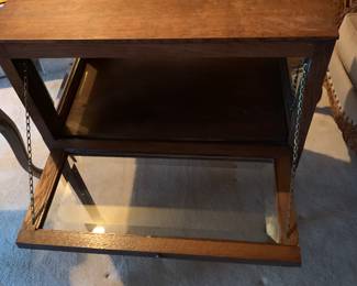 Vintage 3-sided display case Chesapeake