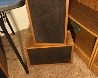 realistic speakers 