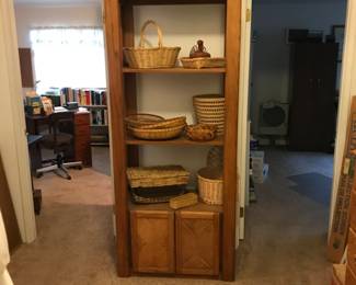 1970’s modern book shelf (with set) baskets
